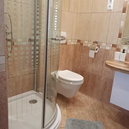 Ivett Apartmanhaz Balatonlelle