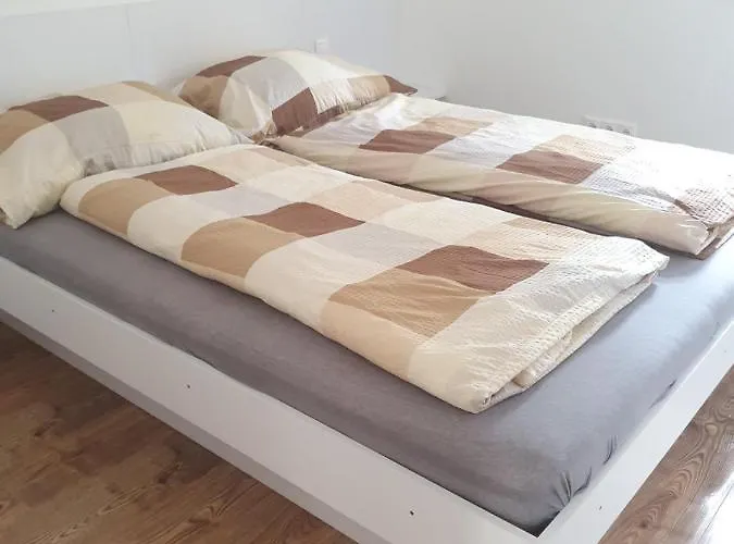 Ivett Apartamento Balatonlelle